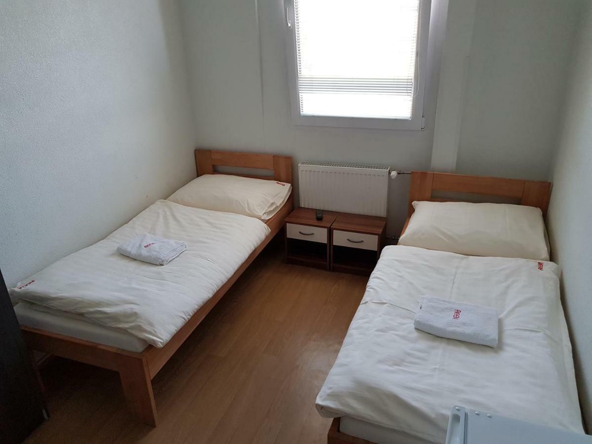 Pommeuse Country House Reem מראה חיצוני תמונה