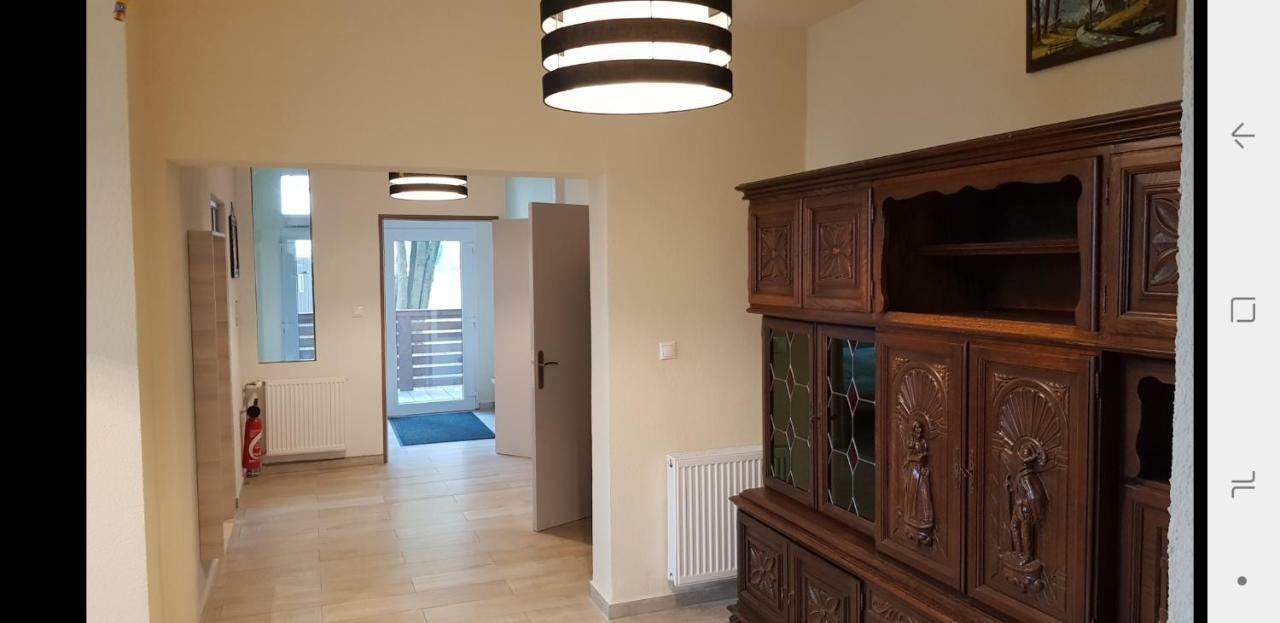 Pommeuse Country House Reem מראה חיצוני תמונה