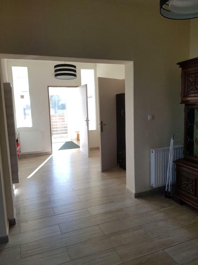 Pommeuse Country House Reem מראה חיצוני תמונה