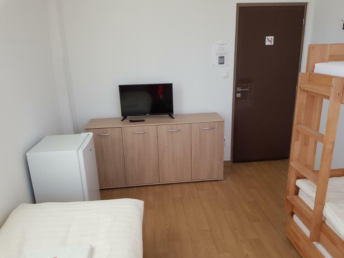 Pommeuse Country House Reem מראה חיצוני תמונה