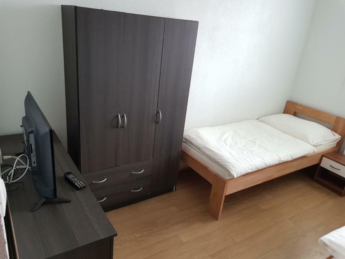 Pommeuse Country House Reem חדר תמונה